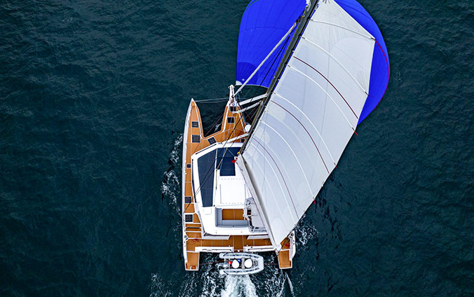 Abaco Trimaran Charter – Sailing – Abaco Yacht & Charter Services