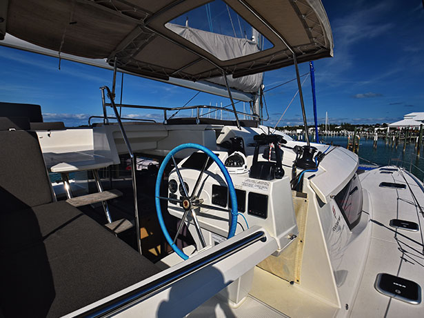 Abaco Charter Yacht Rental - Katrina - Helm