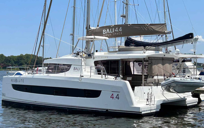 Resolute Abaco Yacht & Charter Services Sailing Catamaran