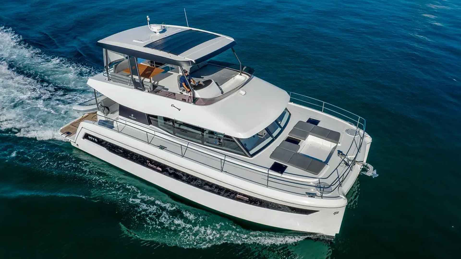 Fountaine Pajot MY6 - Motor Yacht - Abaco Boat Rentals