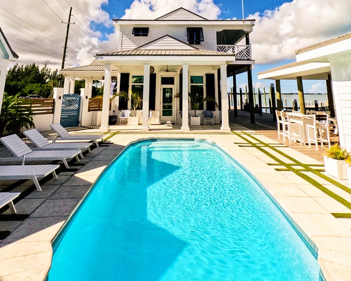 Harbour View Marina Pool