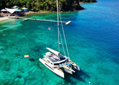 Abaco Trimaran Charter Yacht - Abaco Yacht & Charter Services