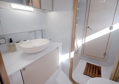 Neptune's Escape – Abaco Trimaran Charter – Master Bathroom – Abaco Yacht & Charter Services