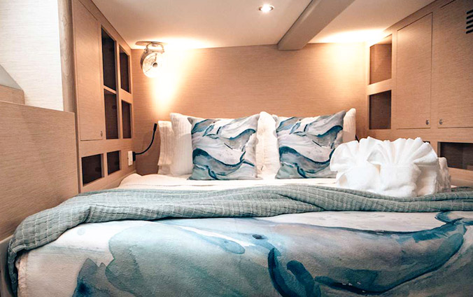 Neptune's Escape – Abaco Trimaran Charter –  Queen Mid-Berth Cabin – Abaco Yacht & Charter Services