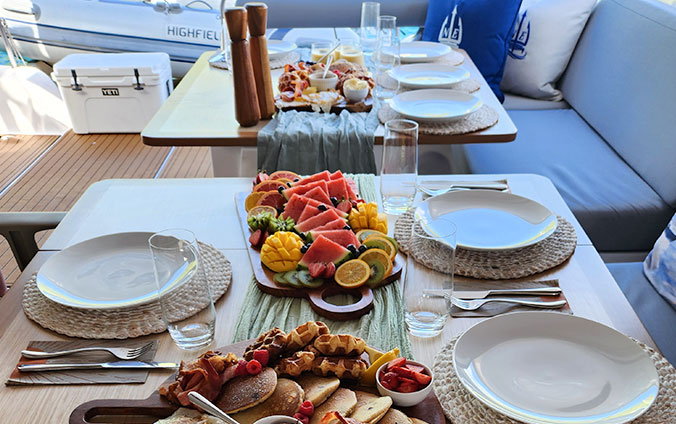 Abaco Bahamas Trimaran Charter Yacht Salon Dining View – Abaco Yacht & Charter Services